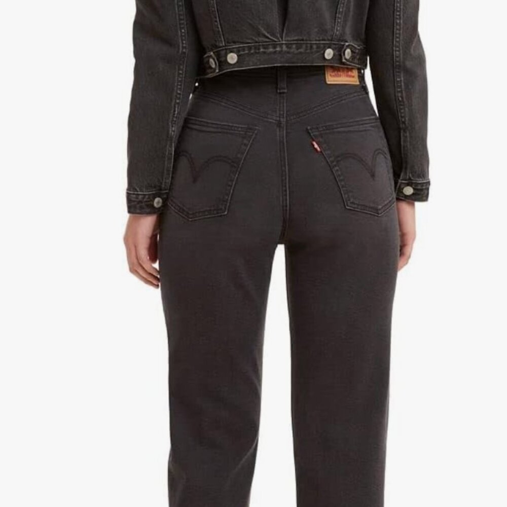 Levi's Women's Ribcage Straight Ankle Jeans